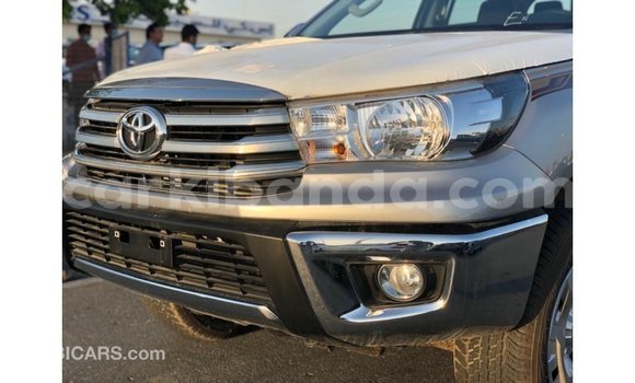 Gura Imported Toyota Hilux Other Imodoka i Import - Dubai mu Uganda Gura Imported Toyota Hilux Other Imodoka i Import - Dubai mu Uganda