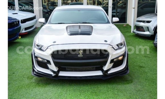 Gura Imported Ford Mustang White Imodoka i Import - Dubai mu Uganda Gura Imported Ford Mustang White Imodoka i Import - Dubai mu Uganda