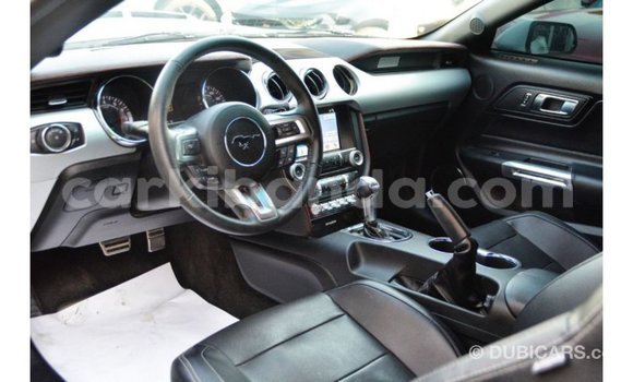 Gura Imported Ford Mustang White Imodoka i Import - Dubai mu Uganda Gura Imported Ford Mustang White Imodoka i Import - Dubai mu Uganda