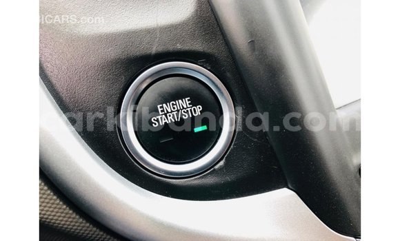 Acheter Import Voiture Chevrolet Sonic Autre à Import - Dubai, Ouganda Acheter Import Voiture Chevrolet Sonic Autre à Import - Dubai, Ouganda