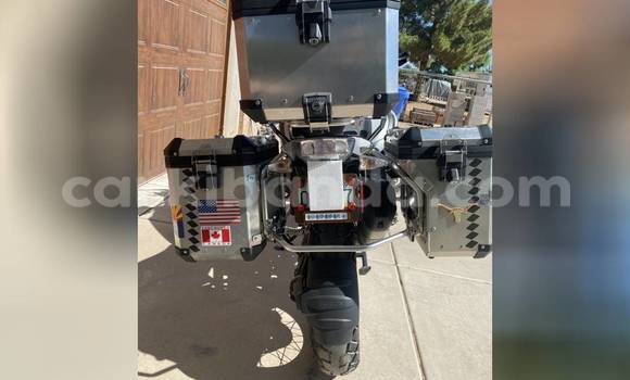 Buy Used BMW R1200GS Adventure Beige Bike in Kampala in Uganda Buy Used BMW R1200GS Adventure Beige Bike in Kampala in Uganda