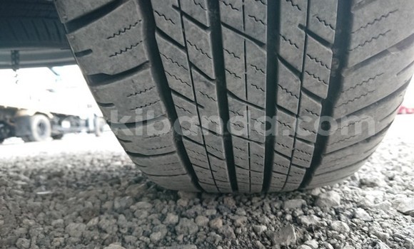 Buy Used Toyota Land Cruiser White Car in Kampala in Uganda Buy Used Toyota Land Cruiser White Car in Kampala in Uganda