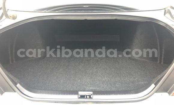 Gura Yakoze Toyota Mark X Silver Imodoka i Kampala mu Uganda Gura Yakoze Toyota Mark X Silver Imodoka i Kampala mu Uganda