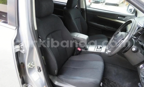 Gura Yakoze Subaru Legacy White Imodoka i Jinja mu Uganda Gura Yakoze Subaru Legacy White Imodoka i Jinja mu Uganda