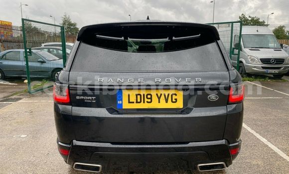 Gura Yakoze Land Rover Range Rover Sport Black Imodoka i Kampala mu Uganda Gura Yakoze Land Rover Range Rover Sport Black Imodoka i Kampala mu Uganda