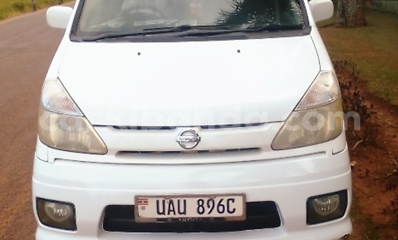 Buy Used Nissan Serena White Car in Kampala in Uganda Buy Used Nissan Serena White Car in Kampala in Uganda