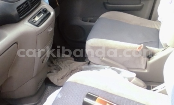 Buy Used Nissan Serena White Car in Kampala in Uganda Buy Used Nissan Serena White Car in Kampala in Uganda