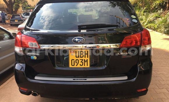 Gura Yakoze Subaru Legacy Black Imodoka i Kampala mu Uganda Gura Yakoze Subaru Legacy Black Imodoka i Kampala mu Uganda