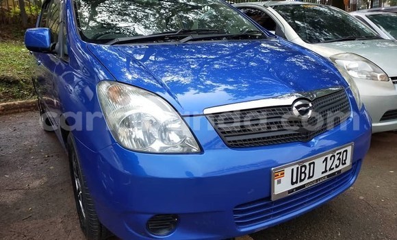 Gura Yakoze Toyota Spacio Silver Imodoka i Kampala mu Uganda Gura Yakoze Toyota Spacio Silver Imodoka i Kampala mu Uganda