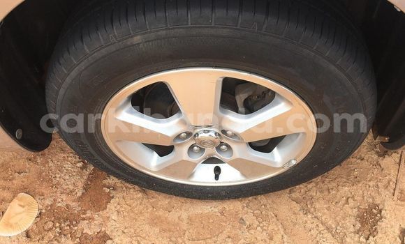 Gura Yakoze Toyota Wish Other Imodoka i Kampala mu Uganda Gura Yakoze Toyota Wish Other Imodoka i Kampala mu Uganda