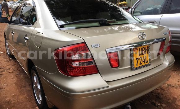 Gura Yakoze Toyota Premio Beige Imodoka i Kampala mu Uganda Gura Yakoze Toyota Premio Beige Imodoka i Kampala mu Uganda