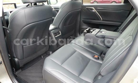 Gura Yakoze BMW X6 Black Imodoka i Kampala mu Uganda Gura Yakoze BMW X6 Black Imodoka i Kampala mu Uganda