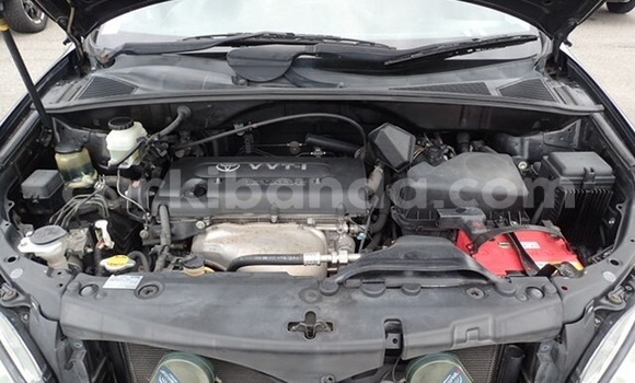 Nunua Ilio tumika Toyota Harrier Nyeusi Gari ndani ya Kampala nchini Uganda Nunua Ilio tumika Toyota Harrier Nyeusi Gari ndani ya Kampala nchini Uganda