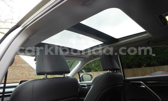 Gura Yakoze BMW X6 M Black Imodoka i Kampala mu Uganda Gura Yakoze BMW X6 M Black Imodoka i Kampala mu Uganda