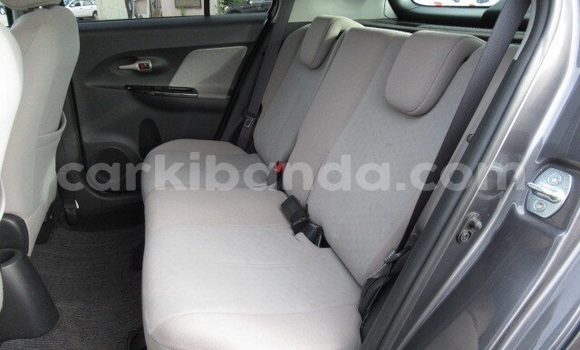 Buy Used Toyota IST Beige Car in Kampala in Uganda Buy Used Toyota IST Beige Car in Kampala in Uganda