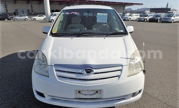 Gura Yakoze Toyota Spacio White Imodoka i Kampala mu Uganda Gura Yakoze Toyota Spacio White Imodoka i Kampala mu Uganda