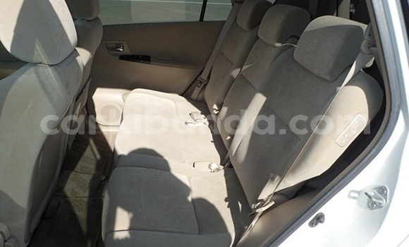 Gura Yakoze Toyota Spacio White Imodoka i Kampala mu Uganda Gura Yakoze Toyota Spacio White Imodoka i Kampala mu Uganda