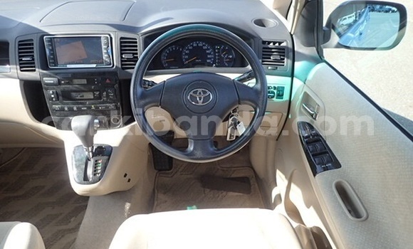 Gura Yakoze Toyota Spacio White Imodoka i Kampala mu Uganda Gura Yakoze Toyota Spacio White Imodoka i Kampala mu Uganda