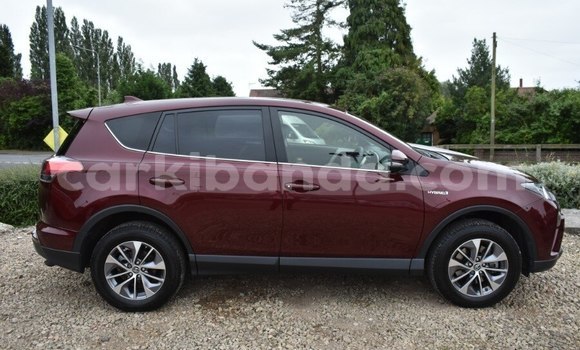 Nunua Ilio tumika Toyota RAV4 Nyingine Gari ndani ya Kampala nchini Uganda Nunua Ilio tumika Toyota RAV4 Nyingine Gari ndani ya Kampala nchini Uganda