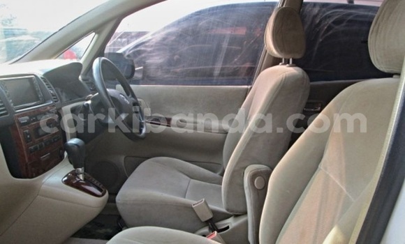 Nunua Ilio tumika Toyota Spacio Fedha Gari ndani ya Kampala nchini Uganda Nunua Ilio tumika Toyota Spacio Fedha Gari ndani ya Kampala nchini Uganda