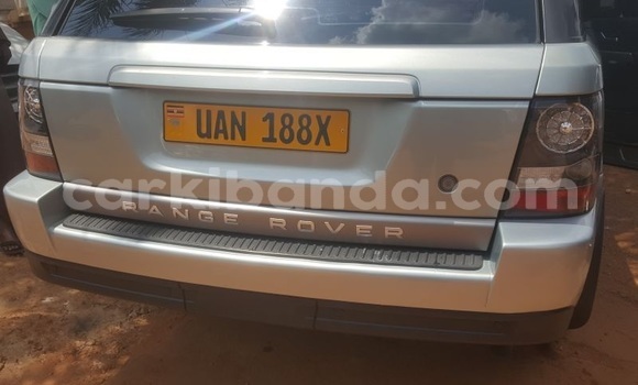 Nunua Ilio tumika Land Rover Range Rover Sport Fedha Gari ndani ya Kampala nchini Uganda Nunua Ilio tumika Land Rover Range Rover Sport Fedha Gari ndani ya Kampala nchini Uganda