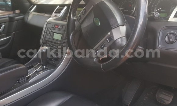Nunua Ilio tumika Land Rover Range Rover Sport Fedha Gari ndani ya Kampala nchini Uganda Nunua Ilio tumika Land Rover Range Rover Sport Fedha Gari ndani ya Kampala nchini Uganda
