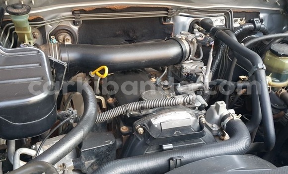 Nunua Ilio tumika Toyota Land Cruiser Prado Fedha Gari ndani ya Kampala nchini Uganda Nunua Ilio tumika Toyota Land Cruiser Prado Fedha Gari ndani ya Kampala nchini Uganda