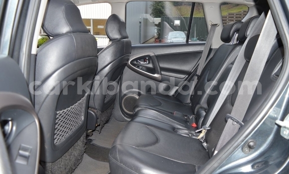 Buy Used Toyota RAV4 Black Car in Kampala in Uganda Buy Used Toyota RAV4 Black Car in Kampala in Uganda