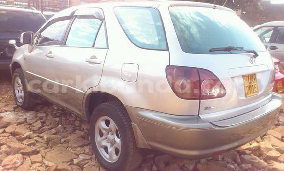 Buy Used Toyota Harrier Silver Car in Kampala in Uganda Buy Used Toyota Harrier Silver Car in Kampala in Uganda