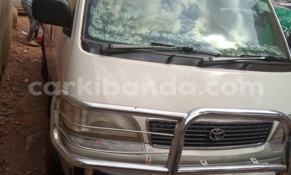 Buy Used Toyota Hiace White Car in Adjumani in Northern Buy Used Toyota Hiace White Car in Adjumani in Northern
