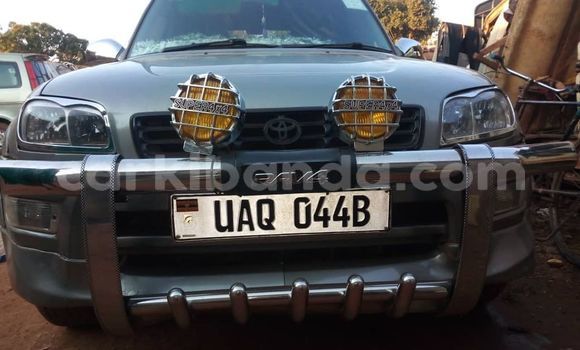 Acheter Occasion Voiture Toyota RAV4 Gris à Adjumani, Nord Acheter Occasion Voiture Toyota RAV4 Gris à Adjumani, Nord