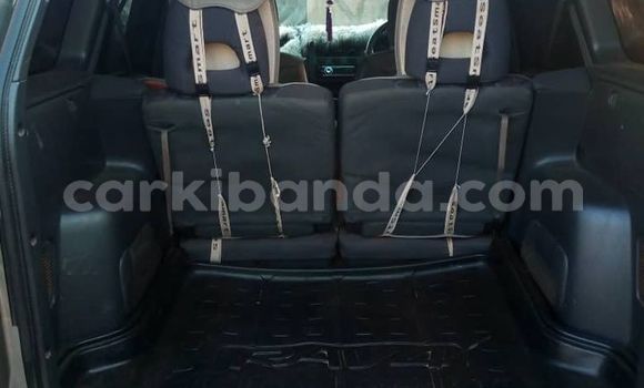 Acheter Occasion Voiture Toyota RAV4 Gris à Adjumani, Nord Acheter Occasion Voiture Toyota RAV4 Gris à Adjumani, Nord