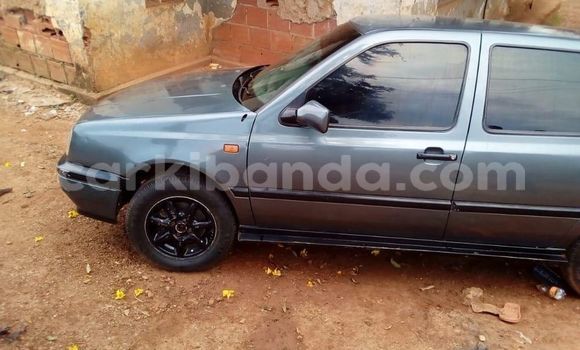 Acheter Occasion Voiture Volkswagen Golf Bleu à Adjumani, Nord Acheter Occasion Voiture Volkswagen Golf Bleu à Adjumani, Nord