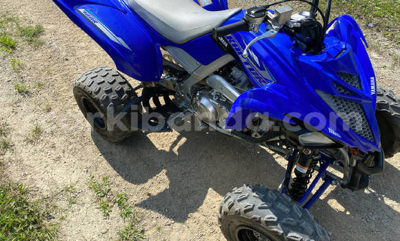 Nunua Ilio tumika Yamaha Raptor Nyekundu Bike ndani ya Kampala nchini Uganda Nunua Ilio tumika Yamaha Raptor Nyekundu Bike ndani ya Kampala nchini Uganda