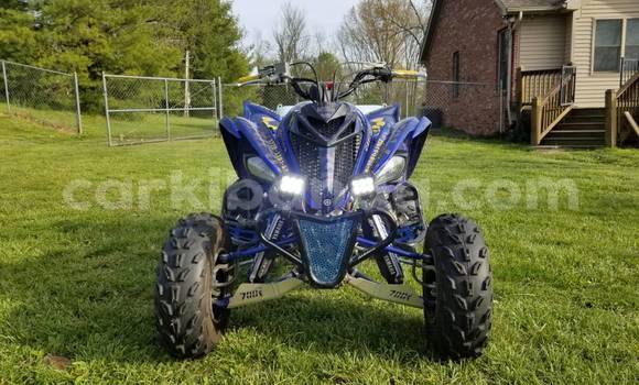 Nunua Ilio tumika Yamaha Raptor Nyekundu Bike ndani ya Kampala nchini Uganda Nunua Ilio tumika Yamaha Raptor Nyekundu Bike ndani ya Kampala nchini Uganda