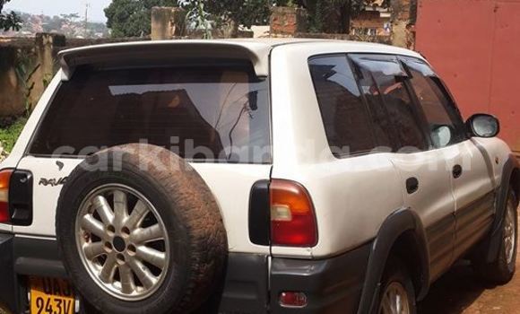 Buy Used Toyota RAV4 Silver Car in Arua in Uganda Buy Used Toyota RAV4 Silver Car in Arua in Uganda