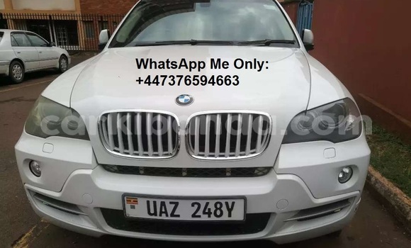 Acheter Occasion Voiture BMW X5 Blanc à Kampala, Ouganda