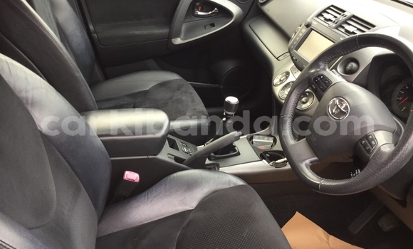 Buy Used Toyota Vanguard Other Car in Kampala in Uganda Buy Used Toyota Vanguard Other Car in Kampala in Uganda