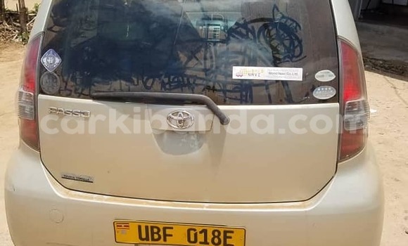 Gura Yakoze Toyota Passo Silver Imodoka i Kampala mu Uganda Gura Yakoze Toyota Passo Silver Imodoka i Kampala mu Uganda
