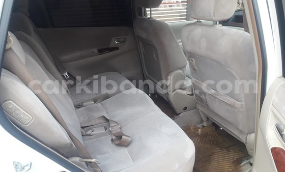 Gura Yakoze Toyota Spacio White Imodoka i Kampala mu Uganda Gura Yakoze Toyota Spacio White Imodoka i Kampala mu Uganda