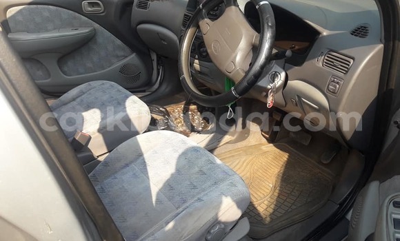 Gura Yakoze Toyota Raum Silver Imodoka i Kampala mu Uganda Gura Yakoze Toyota Raum Silver Imodoka i Kampala mu Uganda