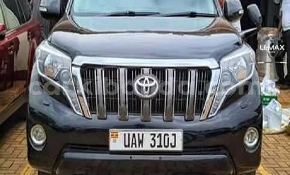 Gura Yakoze Toyota Land Cruiser Prado Black Imodoka i Kampala mu Uganda Gura Yakoze Toyota Land Cruiser Prado Black Imodoka i Kampala mu Uganda