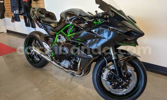 Buy Used Kawasaki Ninja Black Bike in Busembatia in Eastern