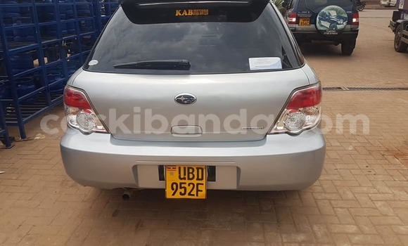 Gura Yakoze Subaru Impreza Silver Imodoka i Adjumani mu Northern Gura Yakoze Subaru Impreza Silver Imodoka i Adjumani mu Northern