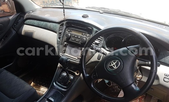 Buy Used Toyota Kruger Beige Car in Adjumani in Northern Buy Used Toyota Kruger Beige Car in Adjumani in Northern