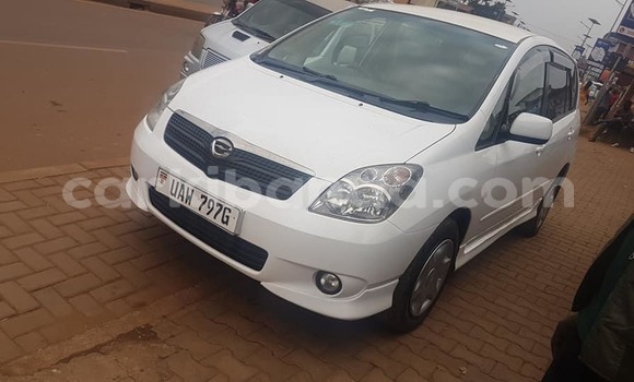 Gura Yakoze Toyota Spacio White Imodoka i Adjumani mu Northern Gura Yakoze Toyota Spacio White Imodoka i Adjumani mu Northern