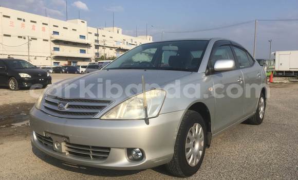 Gura Yakoze Toyota Carina Silver Imodoka i Kampala mu Uganda Gura Yakoze Toyota Carina Silver Imodoka i Kampala mu Uganda