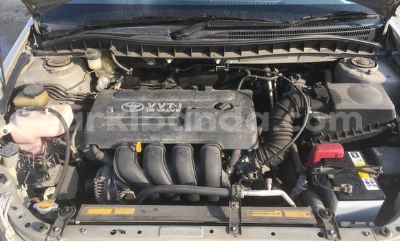 Gura Yakoze Toyota Carina Silver Imodoka i Kampala mu Uganda Gura Yakoze Toyota Carina Silver Imodoka i Kampala mu Uganda