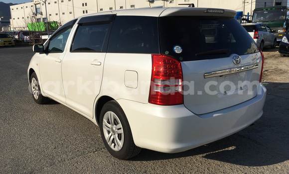 Buy Used Toyota Wish White Car in Kampala in Uganda Buy Used Toyota Wish White Car in Kampala in Uganda