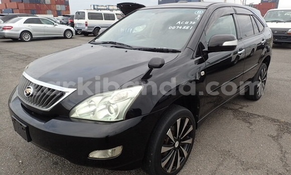 Acheter Occasion Voiture Toyota Harrier Noir à Kampala, Ouganda